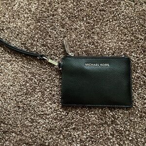 NWOT Michael Kors Card Holder/ Wristlet